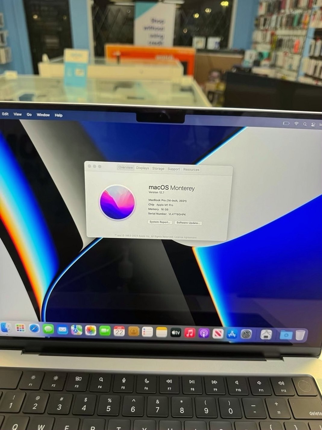 Apple MacBook Pro 14inch M1 Pro 512GB Silver Unlocked - Used image 3