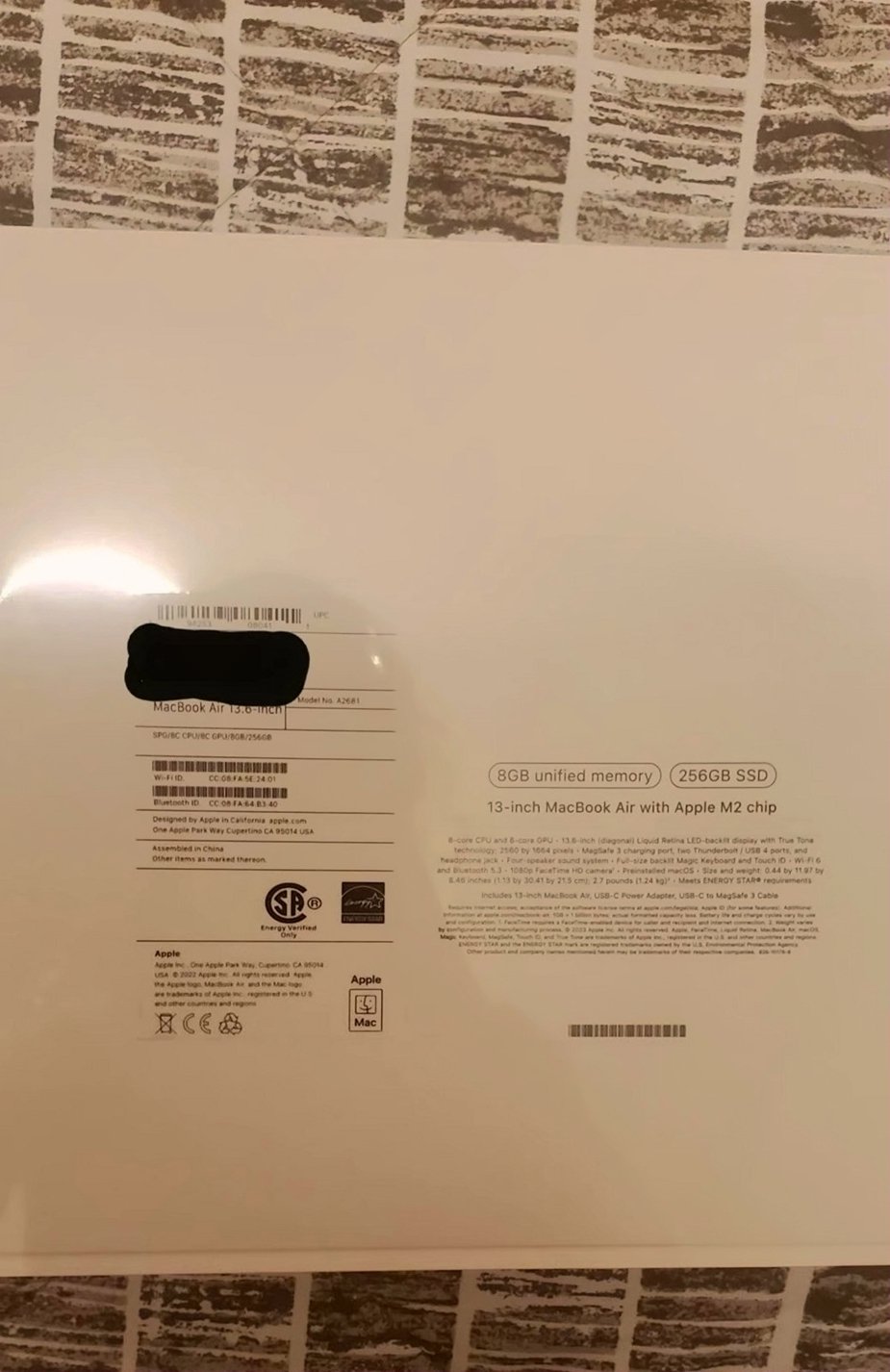 Apple MacBook Air 13.6 inch M2 256GB Space Grey Unlocked - Used image 3