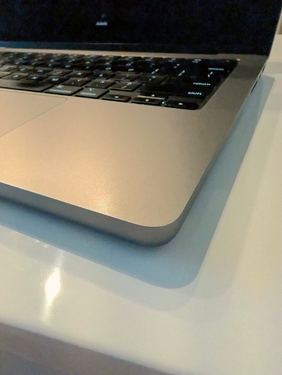 Apple MacBook Pro 14" M2 Pro 512GB Silver Unlocked - Used image 3