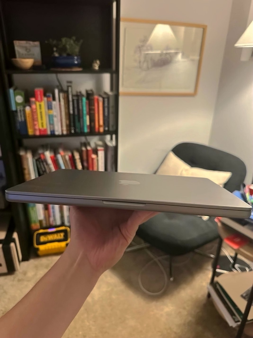 Apple MacBook Pro 14in M2 Pro 512GB - Used image 4