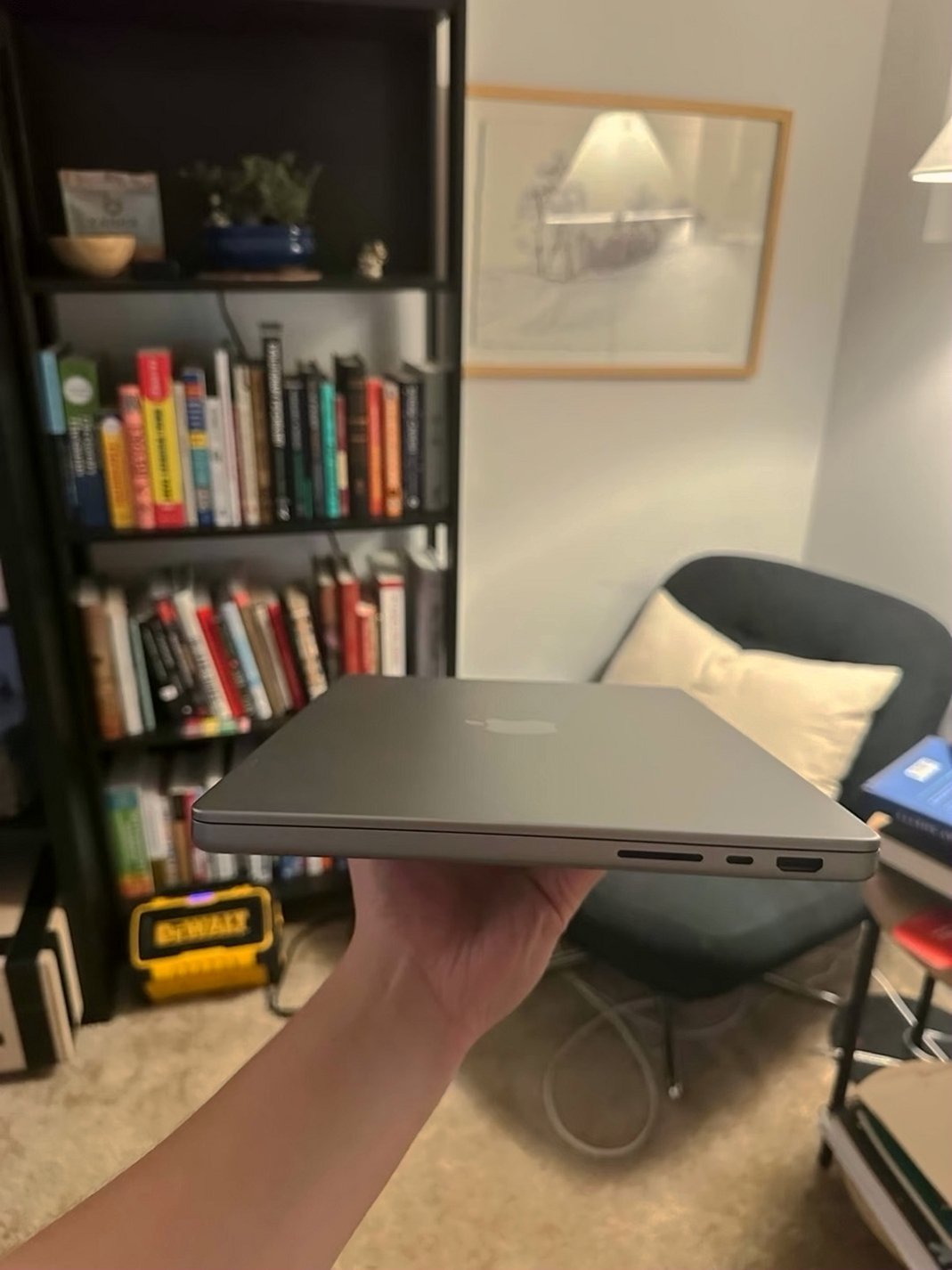 Apple MacBook Pro 14in M2 Pro 512GB - Used image 5