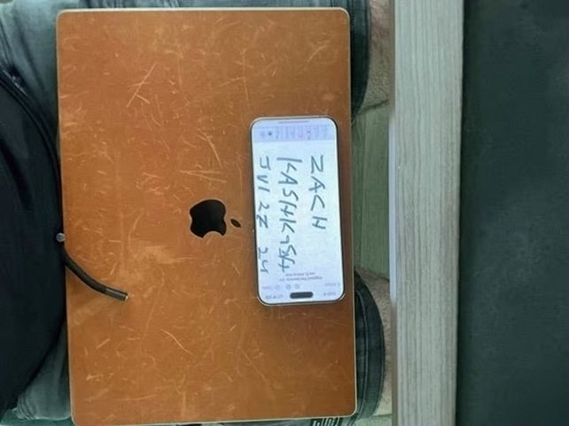Apple MacBook Pro A2485 16in. 1TB SSD Unlocked - Used