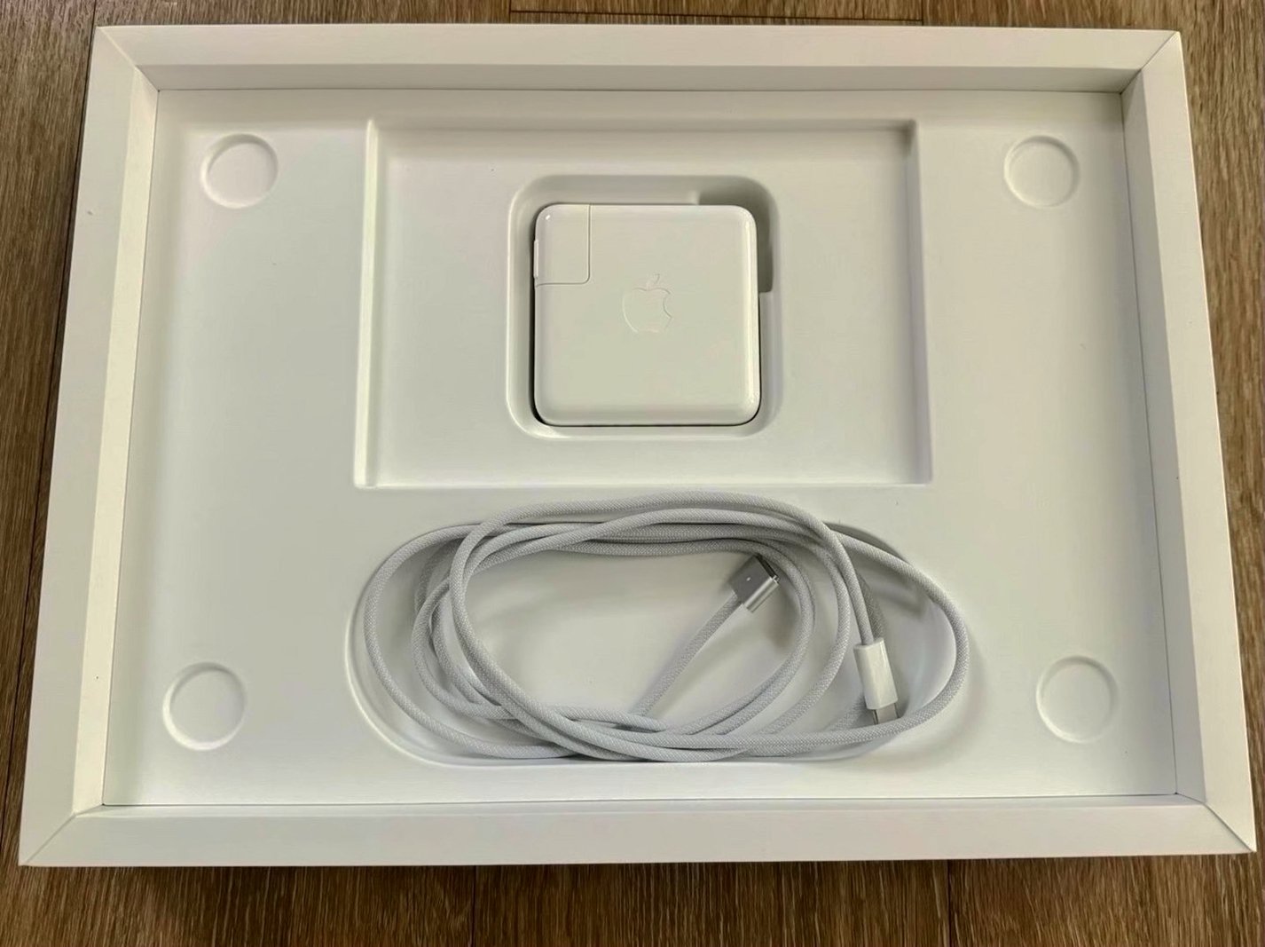 Apple MacBook Pro 8X63 M2 Pro 512GB Unlocked - Used image 2