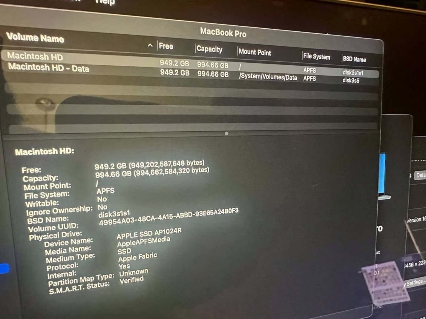 Apple MacBook Pro 16in M1 Max 1TB SSD Used image 5