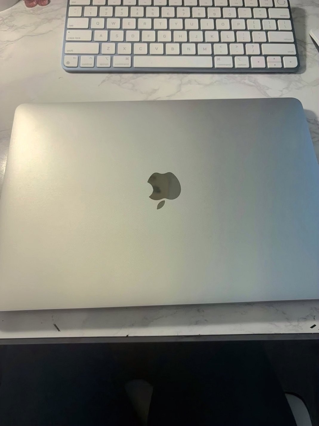 Apple MacBook Pro 13inch M2 245GB Unlocked - Used