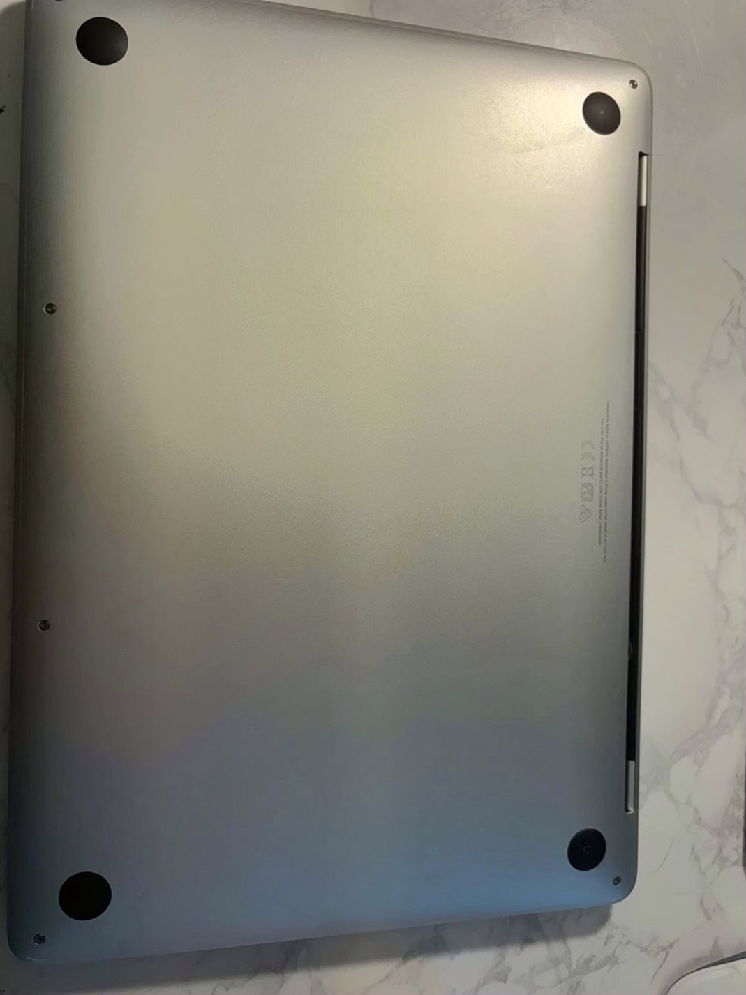 Apple MacBook Pro 13inch M2 245GB Unlocked - Used image 4