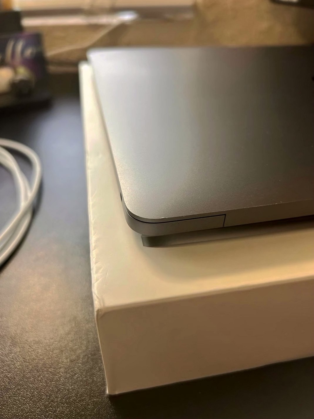 Apple MacBook Pro 13.3" 256GB Space Gray Unlocked - Used image 5
