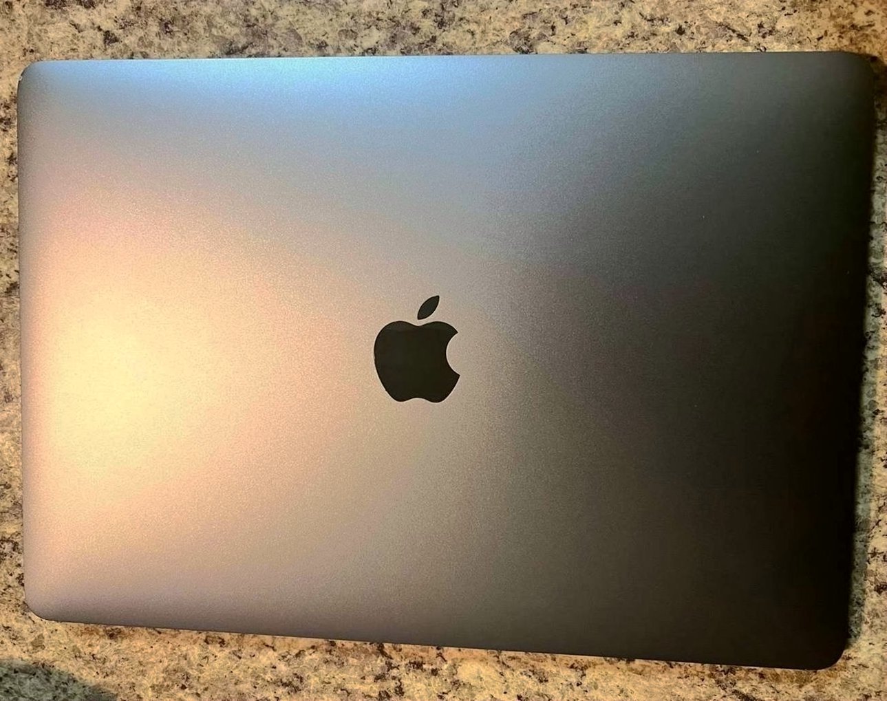 Apple MacBook Pro 9N93 256GB Space Gray Unlocked - Used image 3