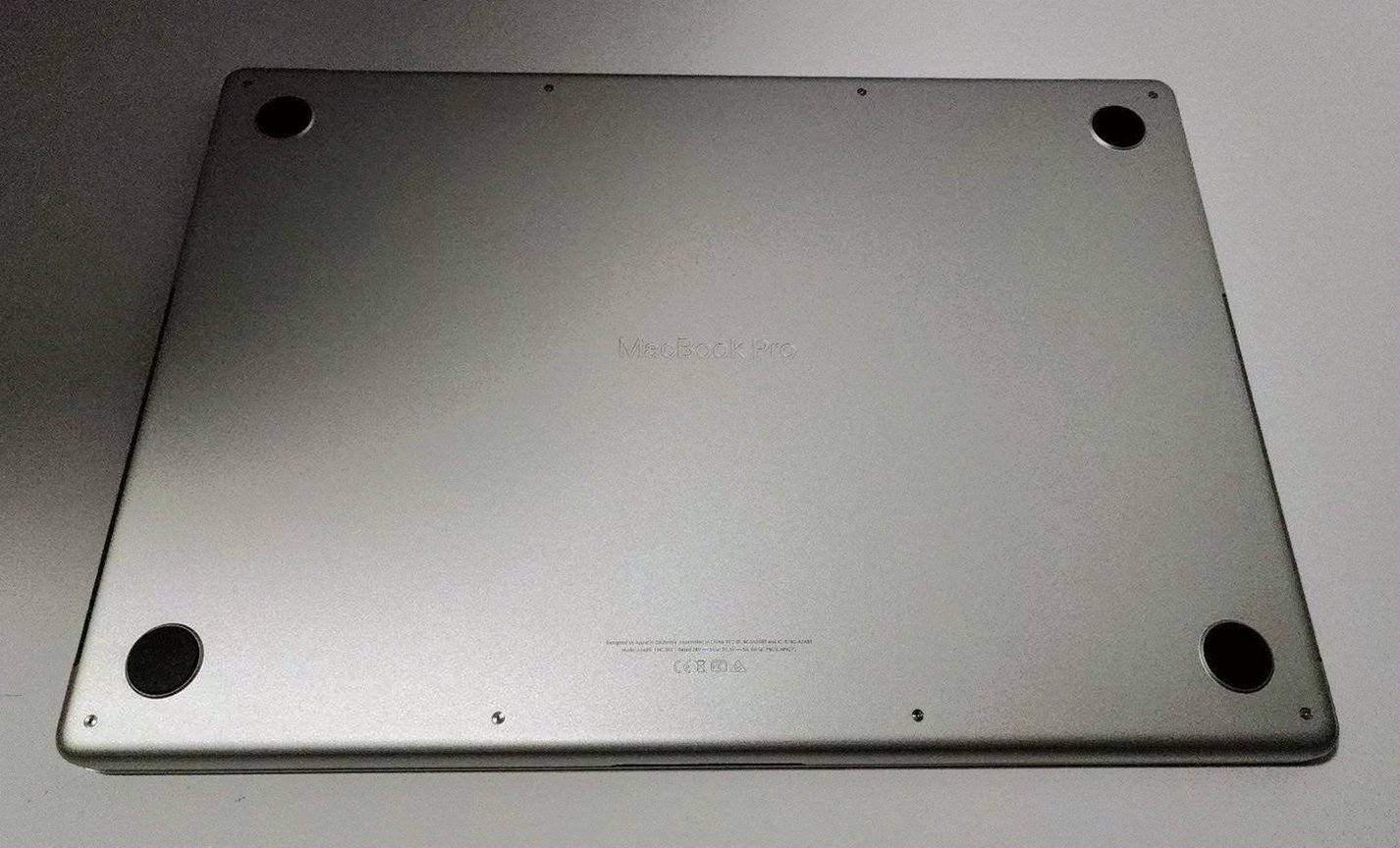 Apple MacBook Pro M1 Pro 16in Unlocked - Used image 5