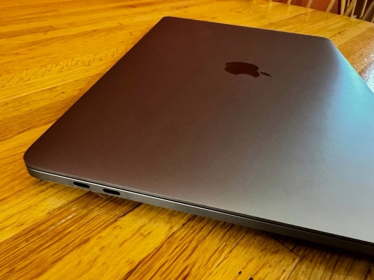 Apple MacBook Pro 13” M2 512GB Space Gray - Used image 4