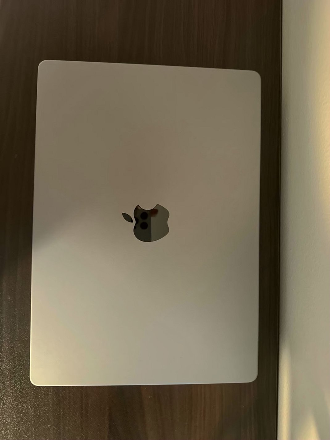 Apple MacBook Pro 3K63 1TB Space Gray Unlocked - Used