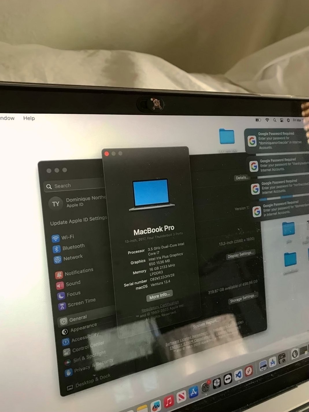 Apple MacBook Pro 2017 500GB Space Gray Unlocked - Used image 4