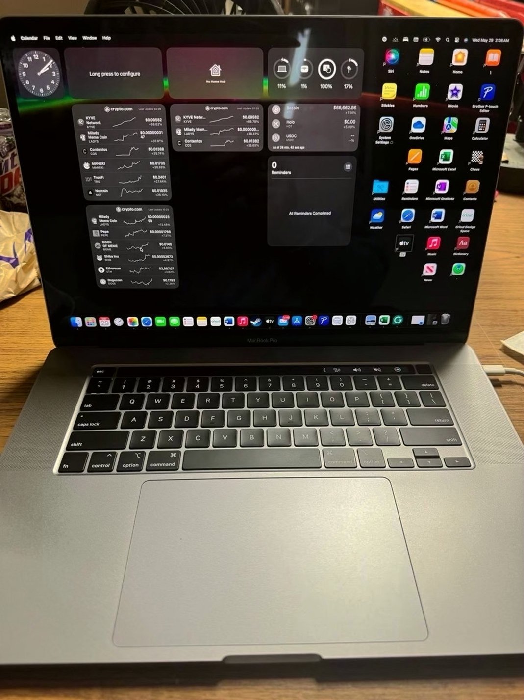 Apple MacBook Pro 16 inch 1TB Space Gray Unlocked - Used