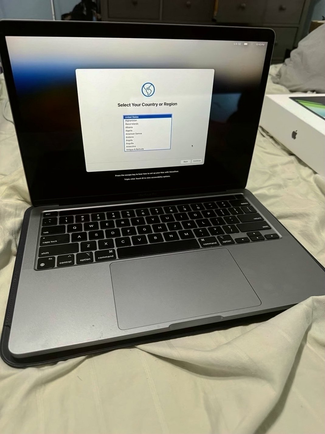 Apple MacBook Pro M1 13 inch 16GB 1TB SSD Space Gray - Used