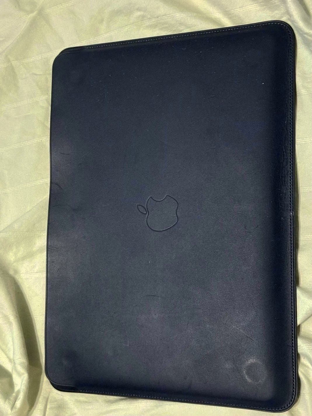 Apple MacBook Pro M1 13 inch 16GB 1TB SSD Space Gray - Used image 5