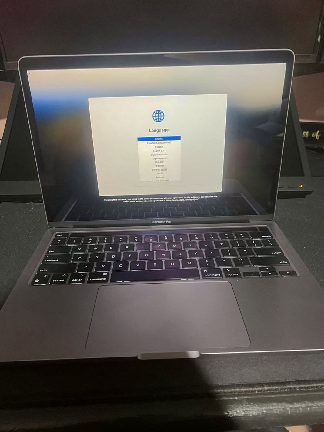 Apple MacBook Pro M1 14-inch 2J22 256GB Silver Unlocked - Used