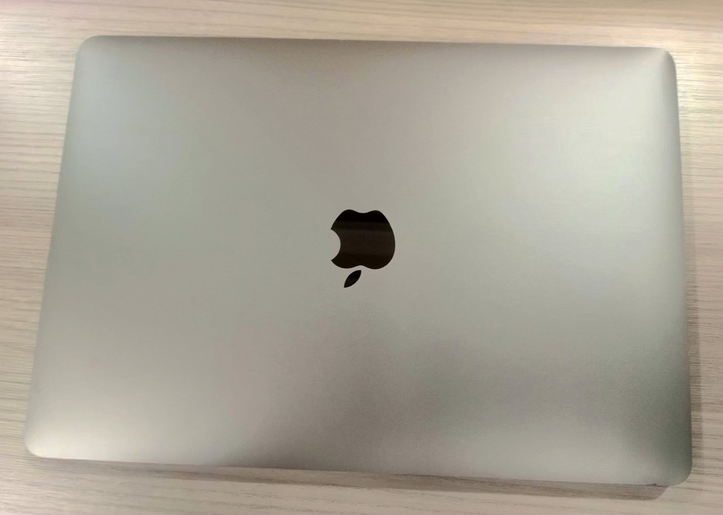Apple MacBook Pro 2020 256GB Space Gray Unlocked - Used image 2