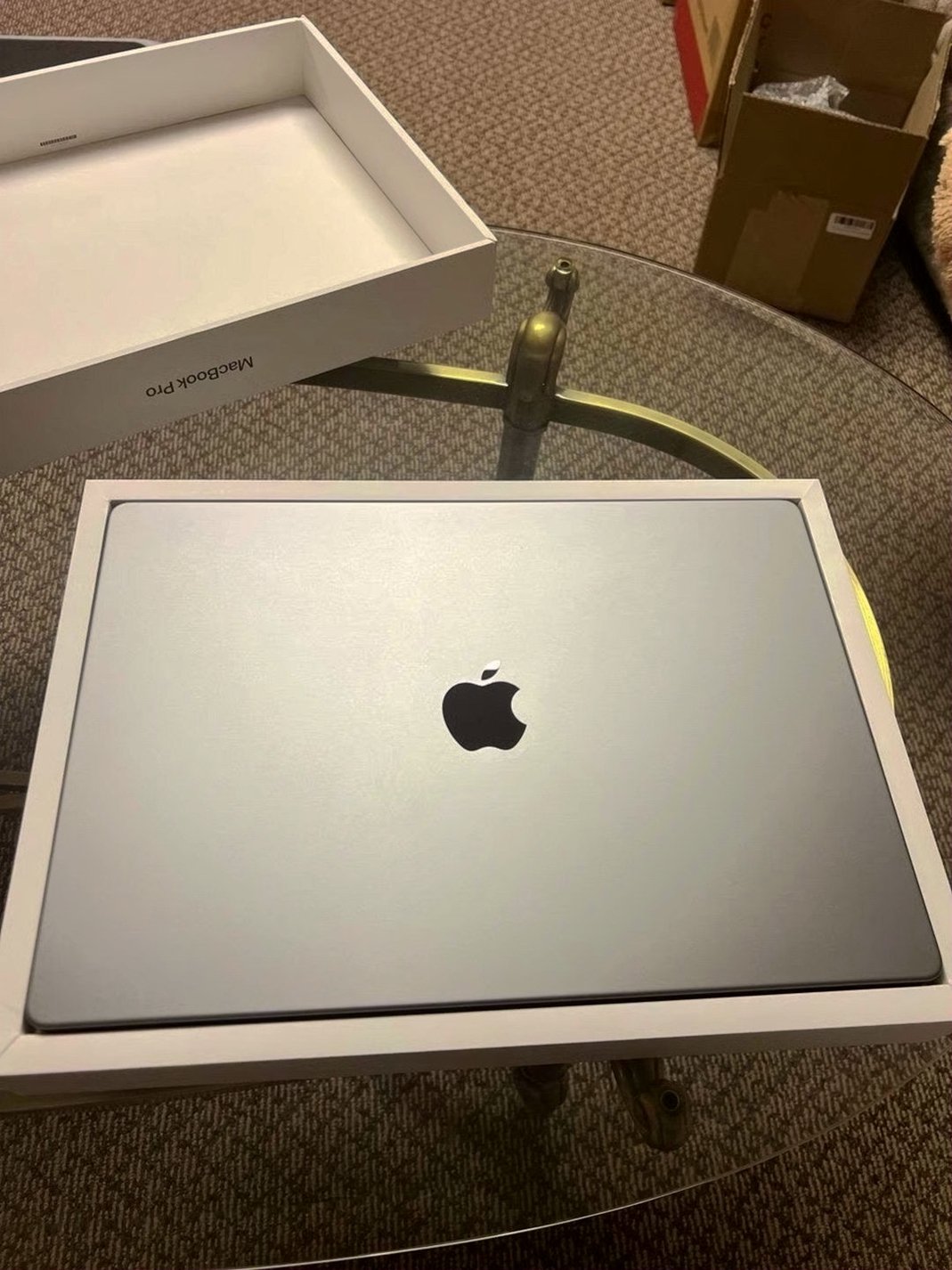 Apple MacBook Pro 2021 16 inch 512GB Space Gray Unlocked - Used image 2