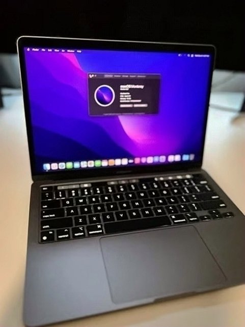 Apple MacBook Pro 13” 2020 M1 1TB Space Gray Unlocked - Used
