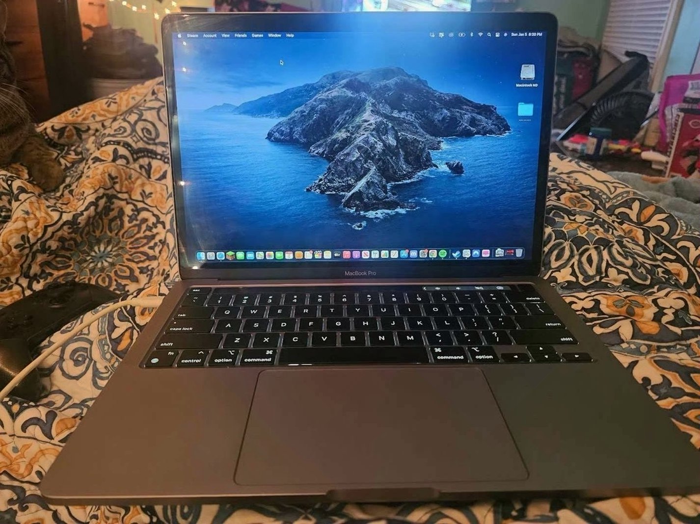 Apple MacBook Pro M1 2020 256GB Silver Unlocked - Used