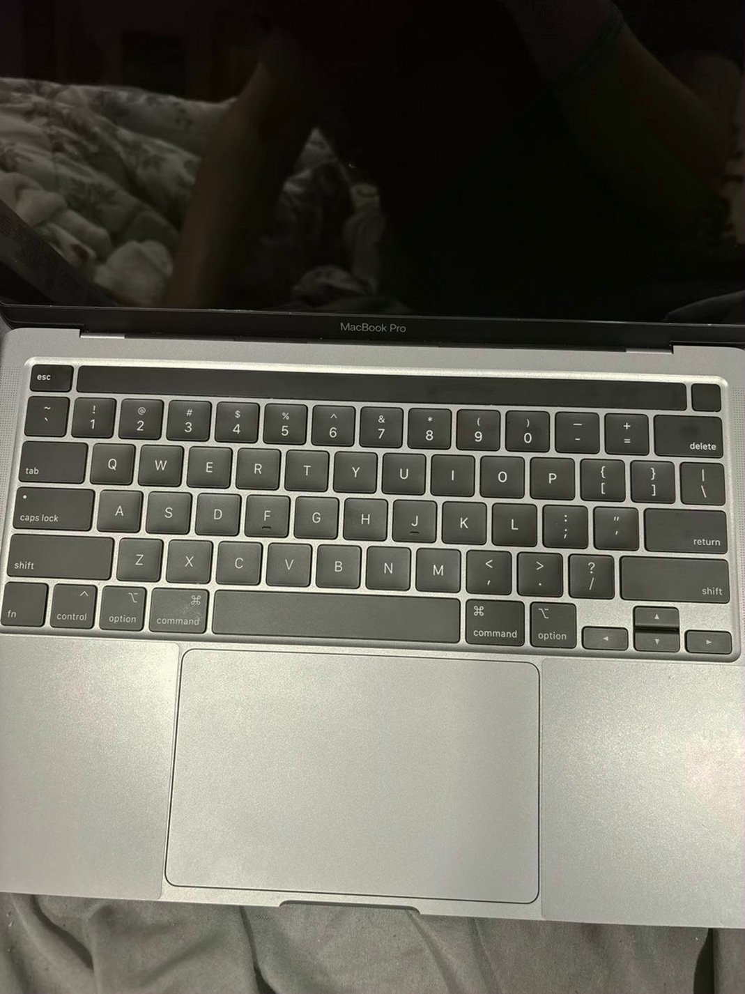 Apple MacBook Pro Mid 2020 512GB Space Gray Unlocked - Used image 4