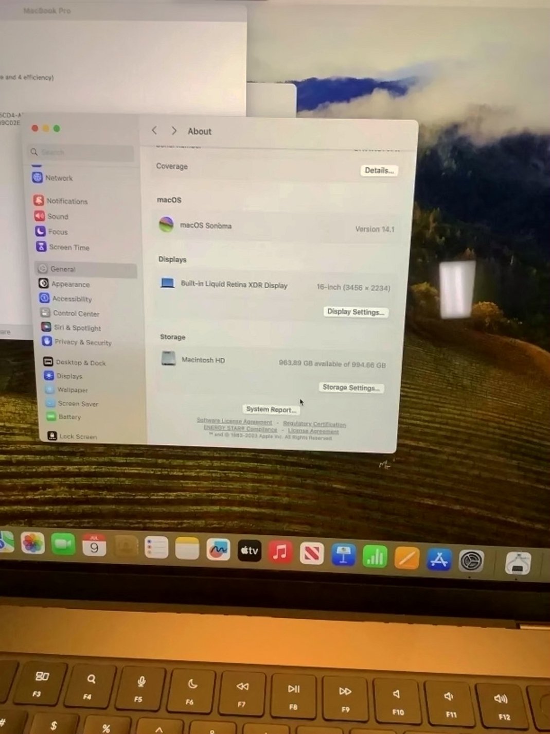 Apple MacBook Pro 16" M3 Max 128GB RAM 1TB SSD Space Gray Unlocked - Used image 5