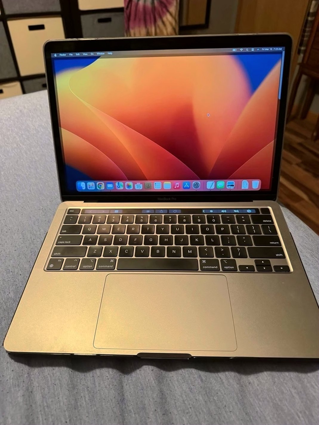 Apple MacBook Pro 3S59 256GB Space Gray Unlocked - Used