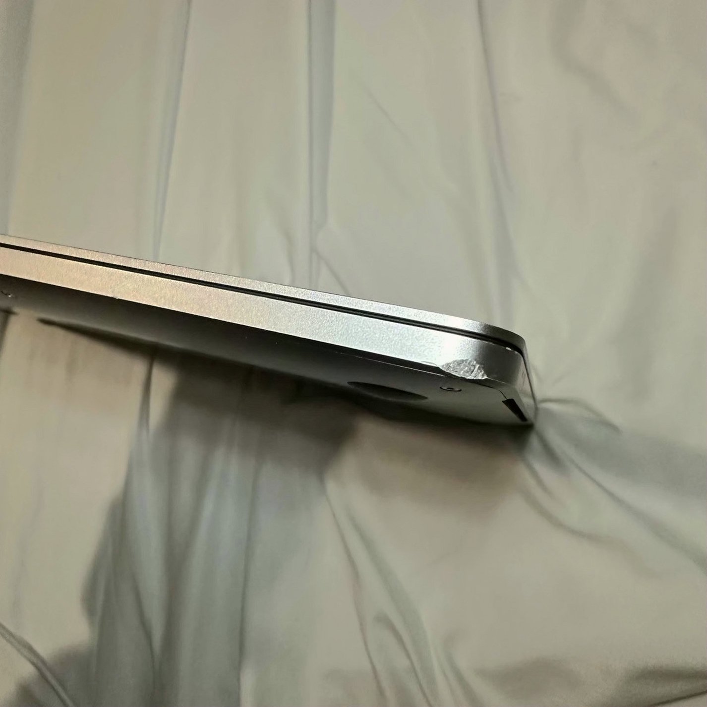 Apple MacBook Pro 2020 13inch 2H13 500GB Silver Unlocked - Used image 5