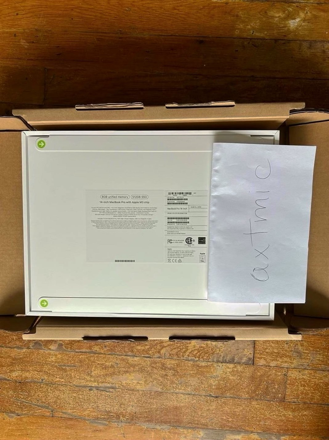 Apple MacBook Pro A2992 512GB Space Gray Unlocked - Used image 2
