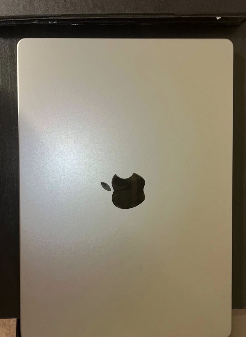 Apple MacBook Pro 2021 14" M1 Pro 500GB Unlocked - Used image 2