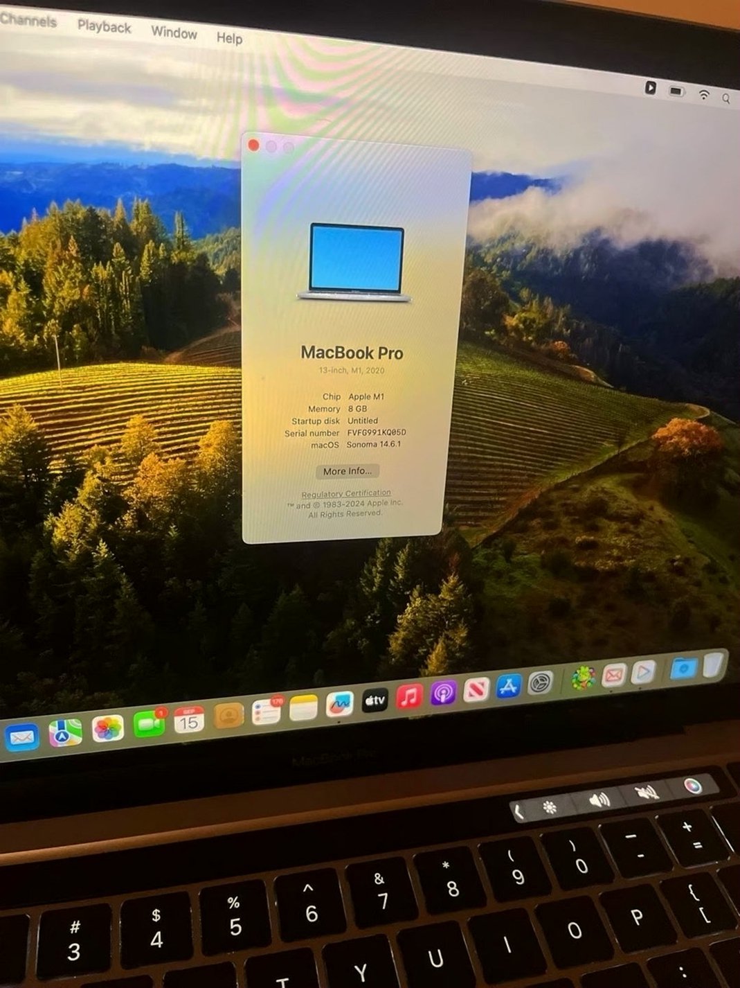 Apple MacBook Pro 13in M1 256GB SSD Unlocked - Used image 2