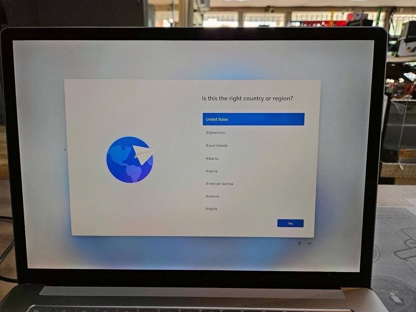 Microsoft Surface Laptop 6 Touchscreen Used image 2