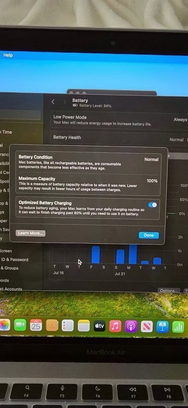 Apple MacBook Air M1 256GB Unlocked - Used image 5