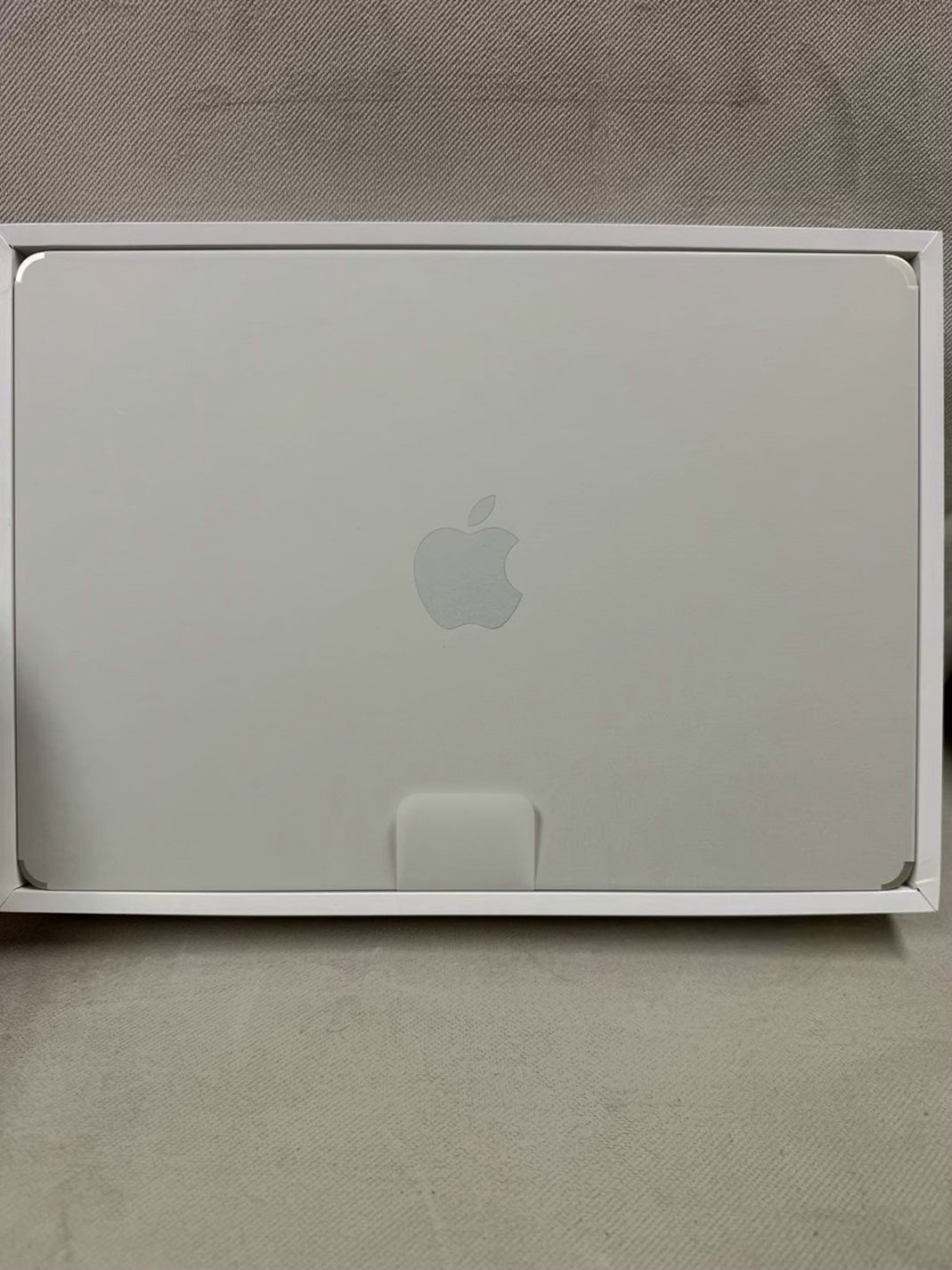 Apple MacBook Pro 5M87 512GB Space Gray - Used image 5