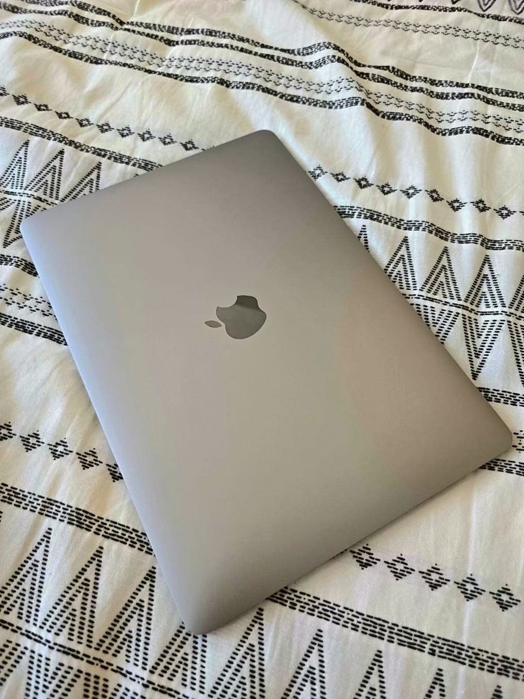 Apple Macbook Pro M1 256GB Unlocked Used - A2338 image 5