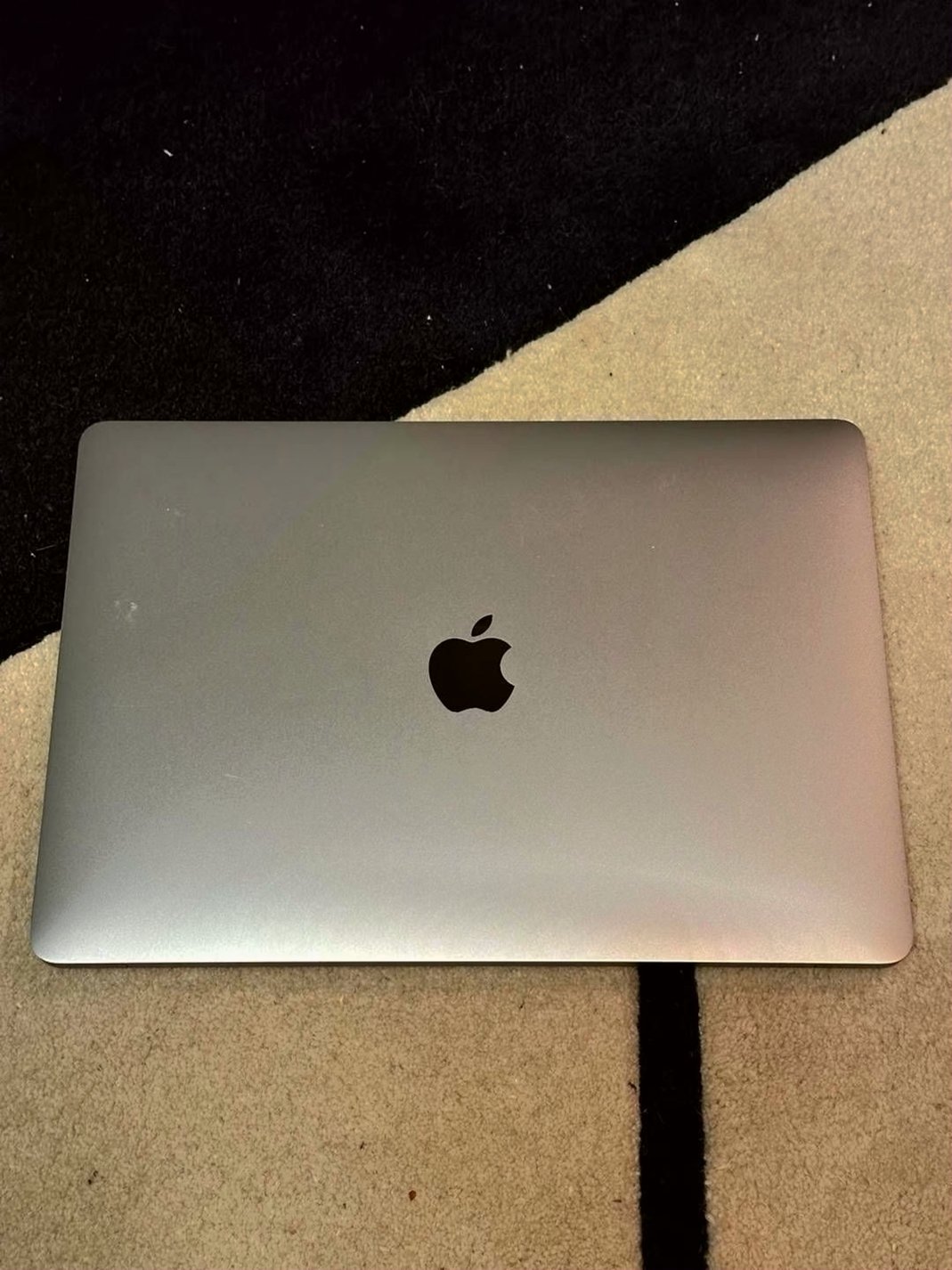 Apple MacBook Pro 13” 256GB Space Gray Used image 2