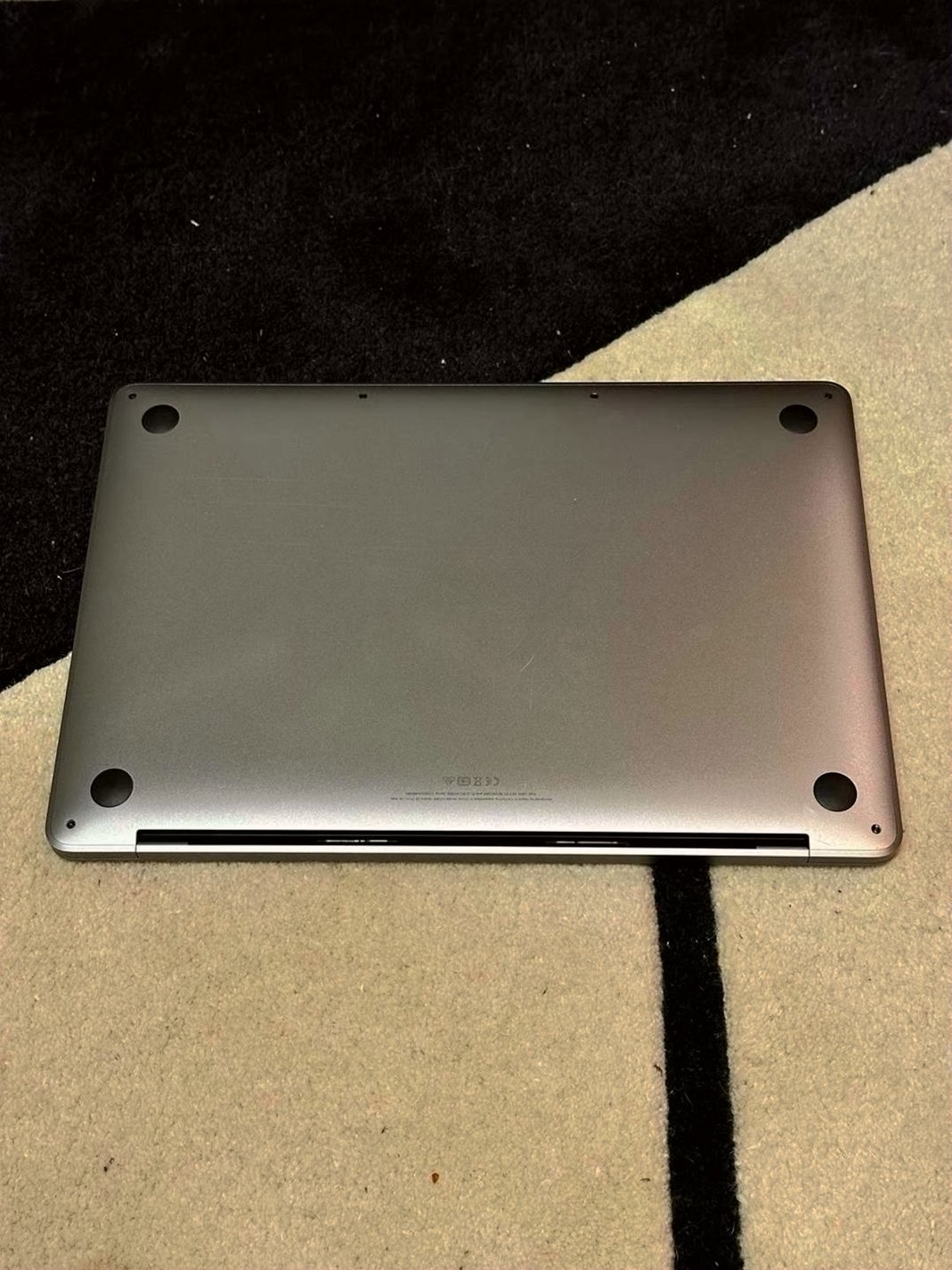 Apple MacBook Pro 13” 256GB Space Gray Used image 3