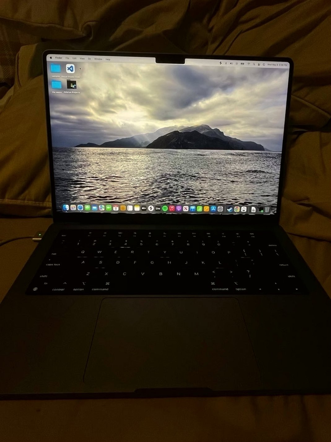 Apple MacBook Pro M1 14 inch 500GB Silver Unlocked - Used image 5