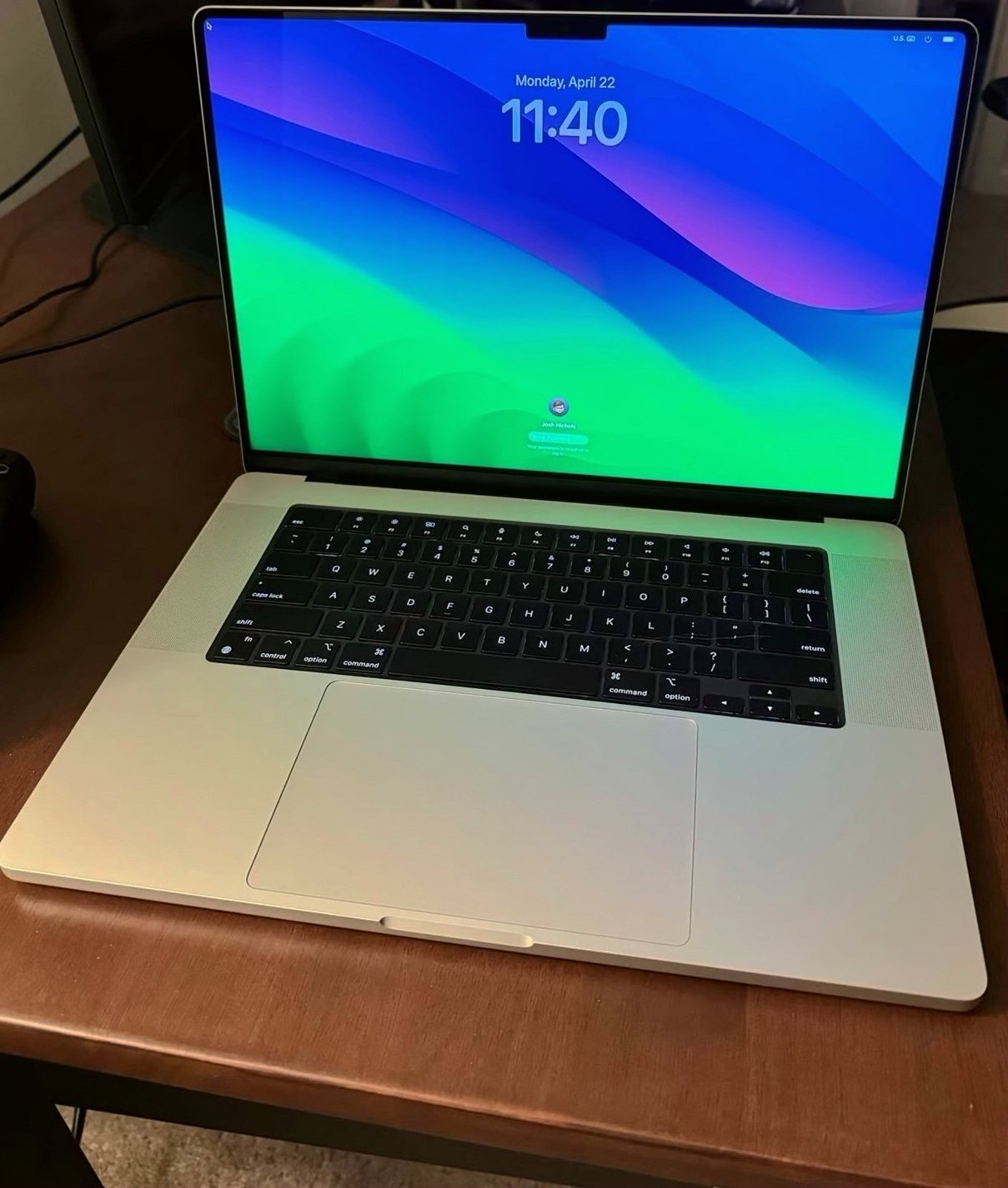 Apple MacBook Pro 16” M3 Max 1TB SSD Silver Unlocked - Used