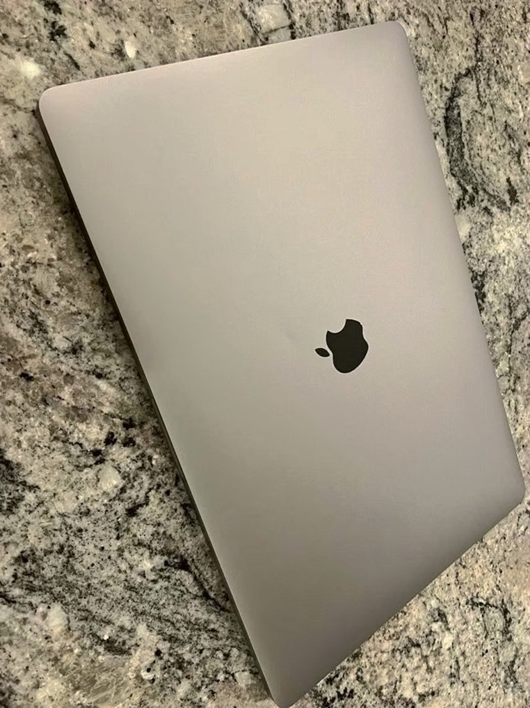 Apple MacBook Pro 16 inch 2TB Space Gray Unlocked - Used image 5