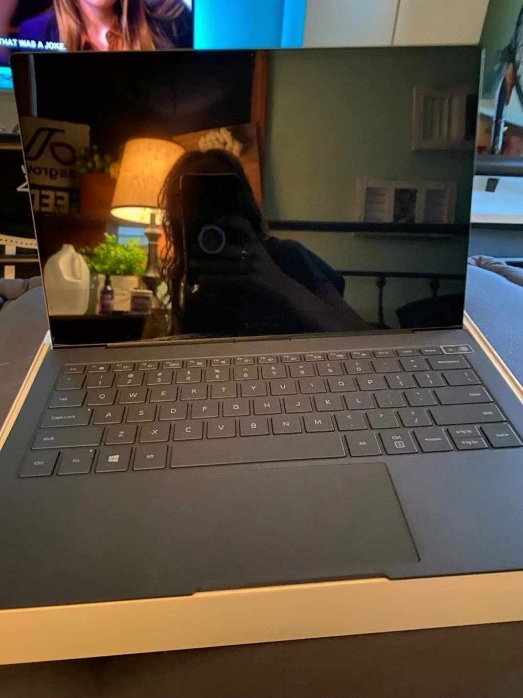 Samsung Galaxy Book S LTE 256GB Unlocked - Used image 5