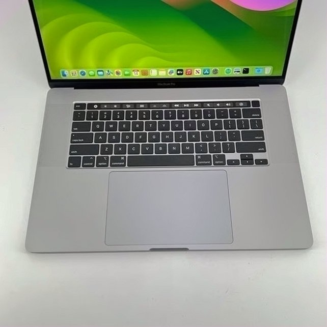 Apple MacBook Pro 16-inch 1TB Space Gray Unlocked - Used image 2