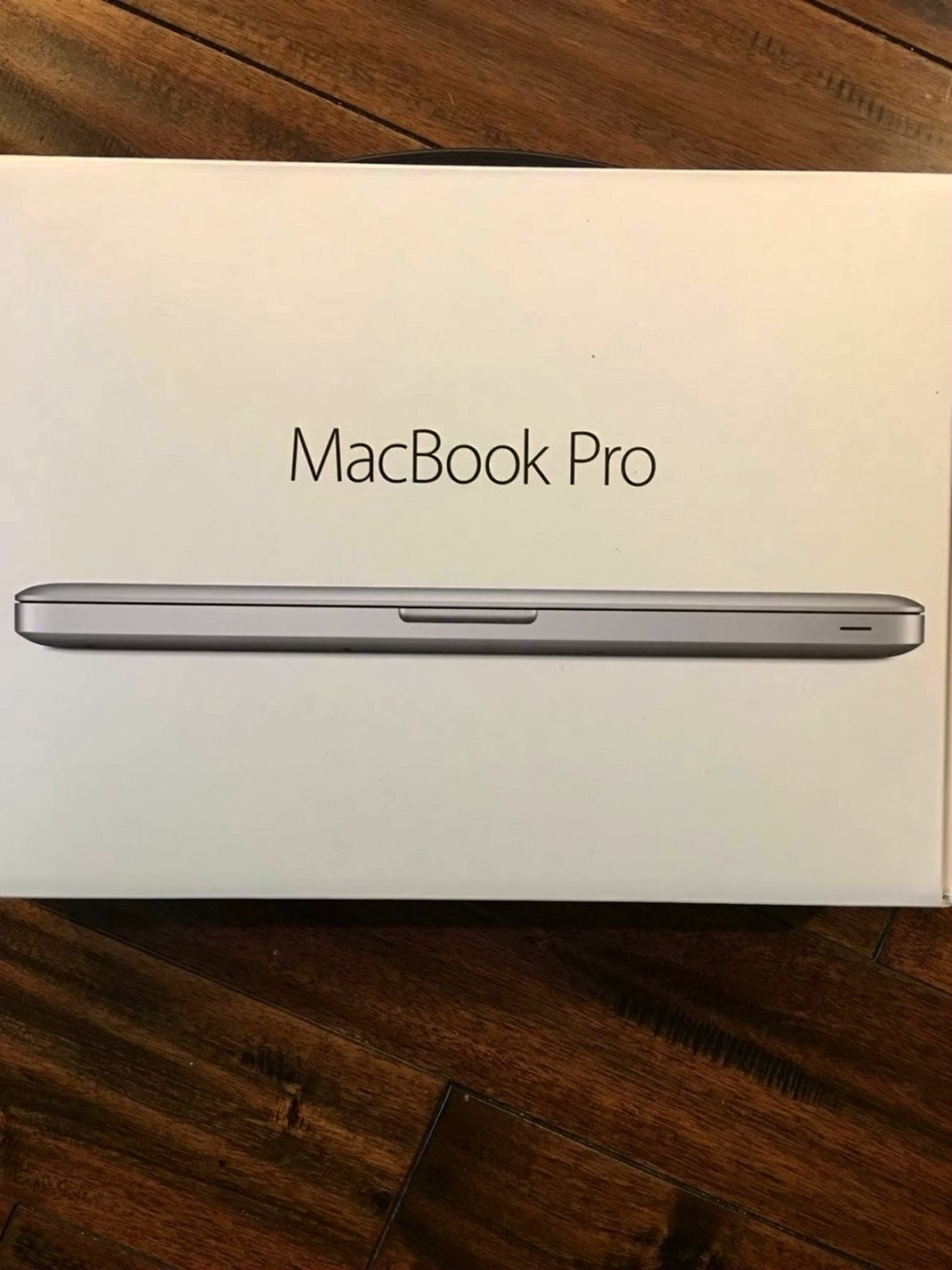 Apple MacBook Pro 13.3 inch 500GB Silver - Used image 2