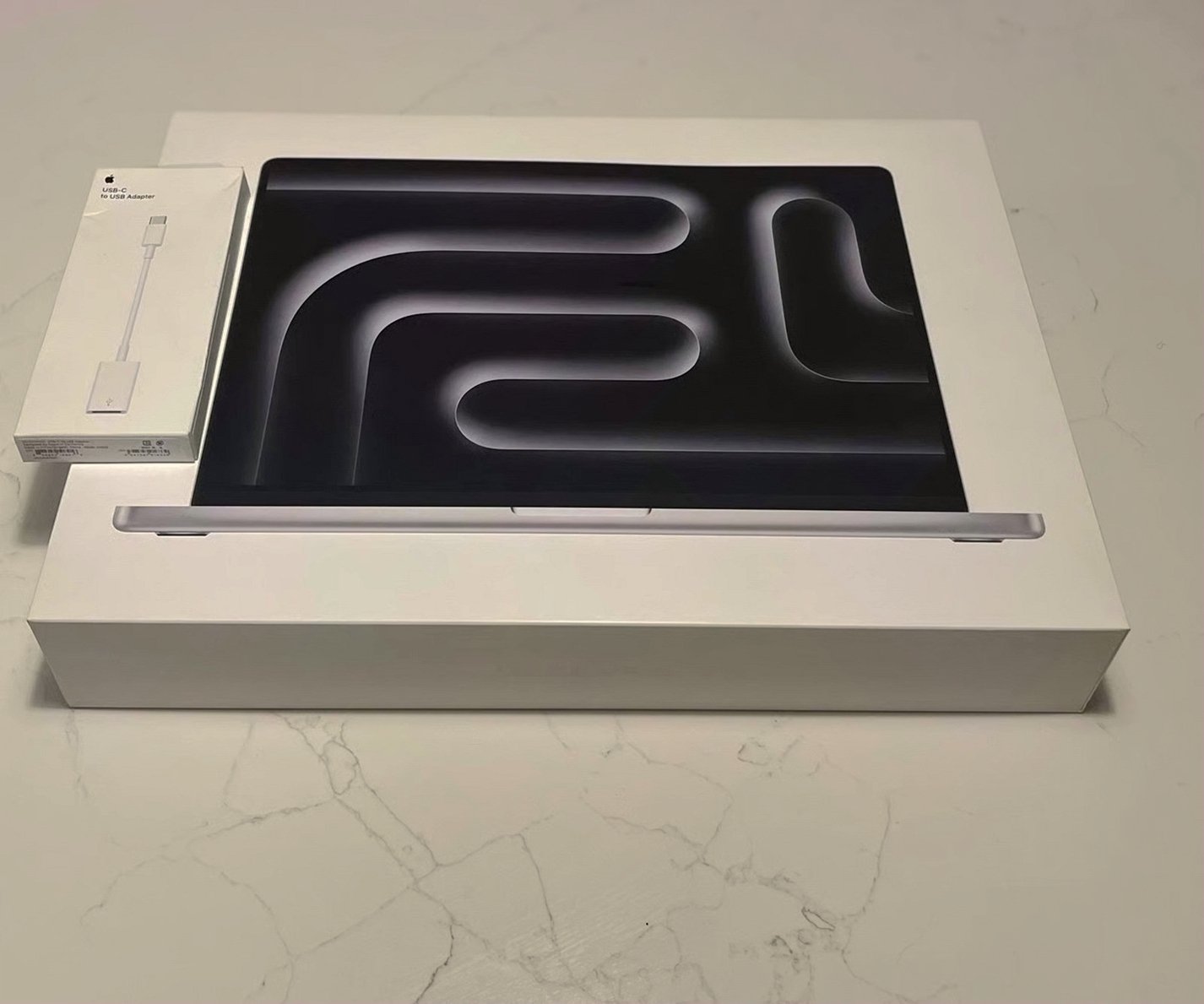 Apple MacBook Pro 16-inch 512GB Silver Unlocked - Used