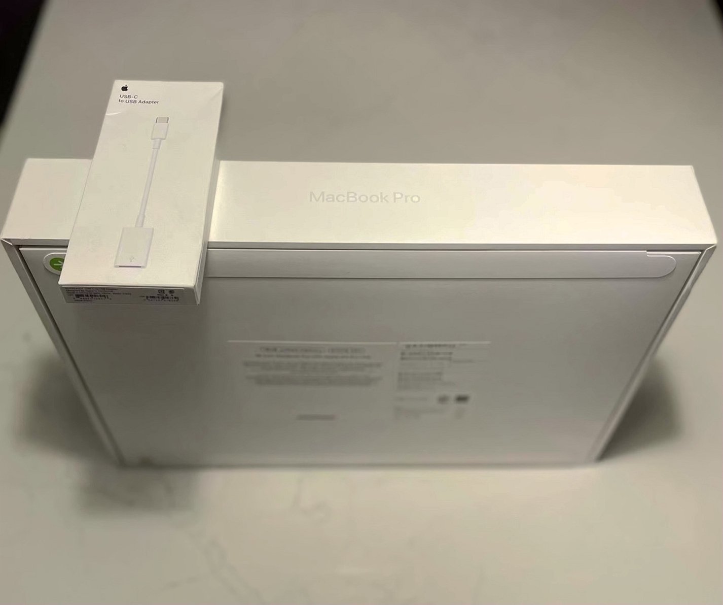 Apple MacBook Pro 16-inch 512GB Silver Unlocked - Used image 4