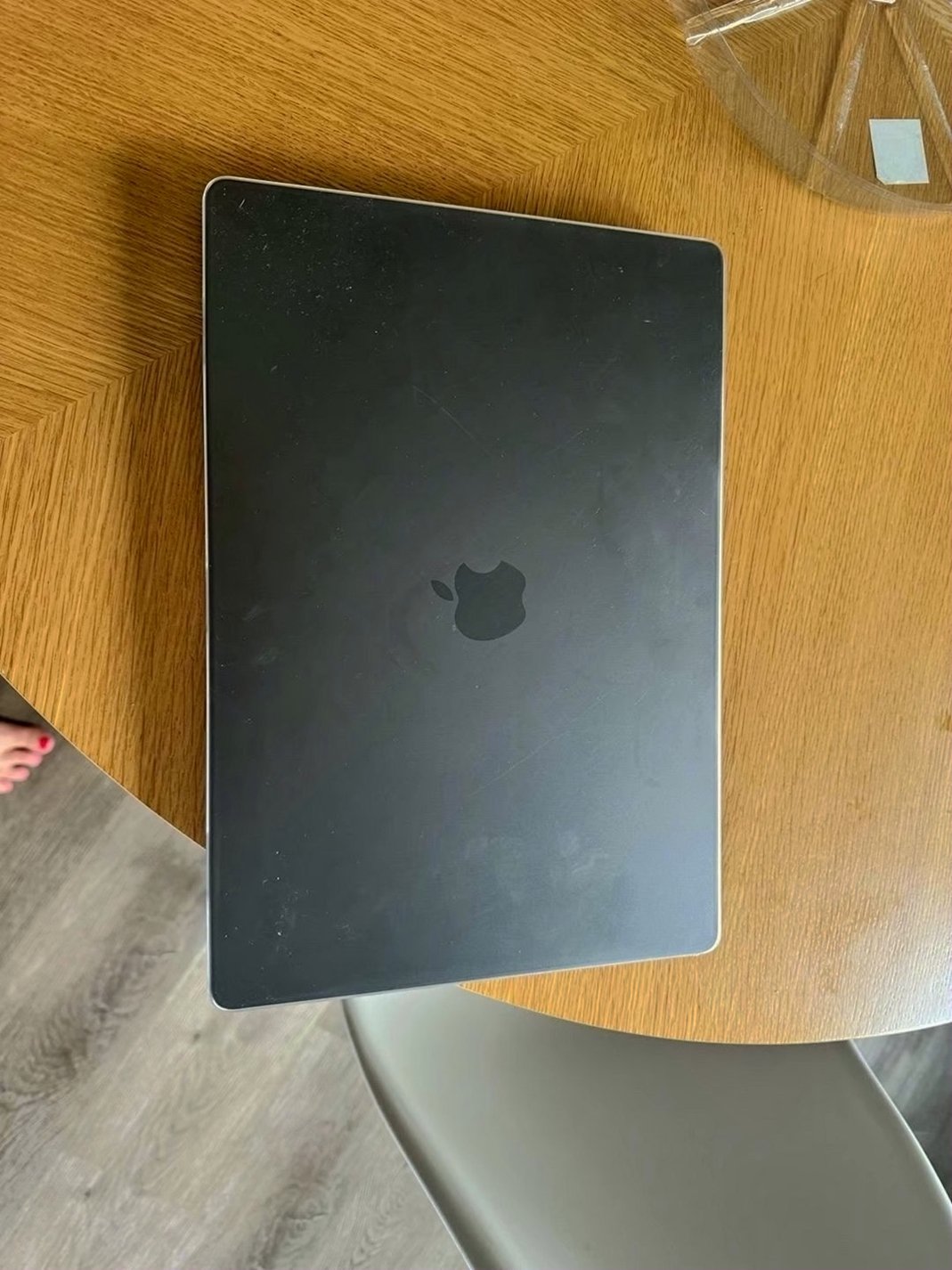 Apple MacBook M3 Pro 16 inch Space Black Unlocked - Used