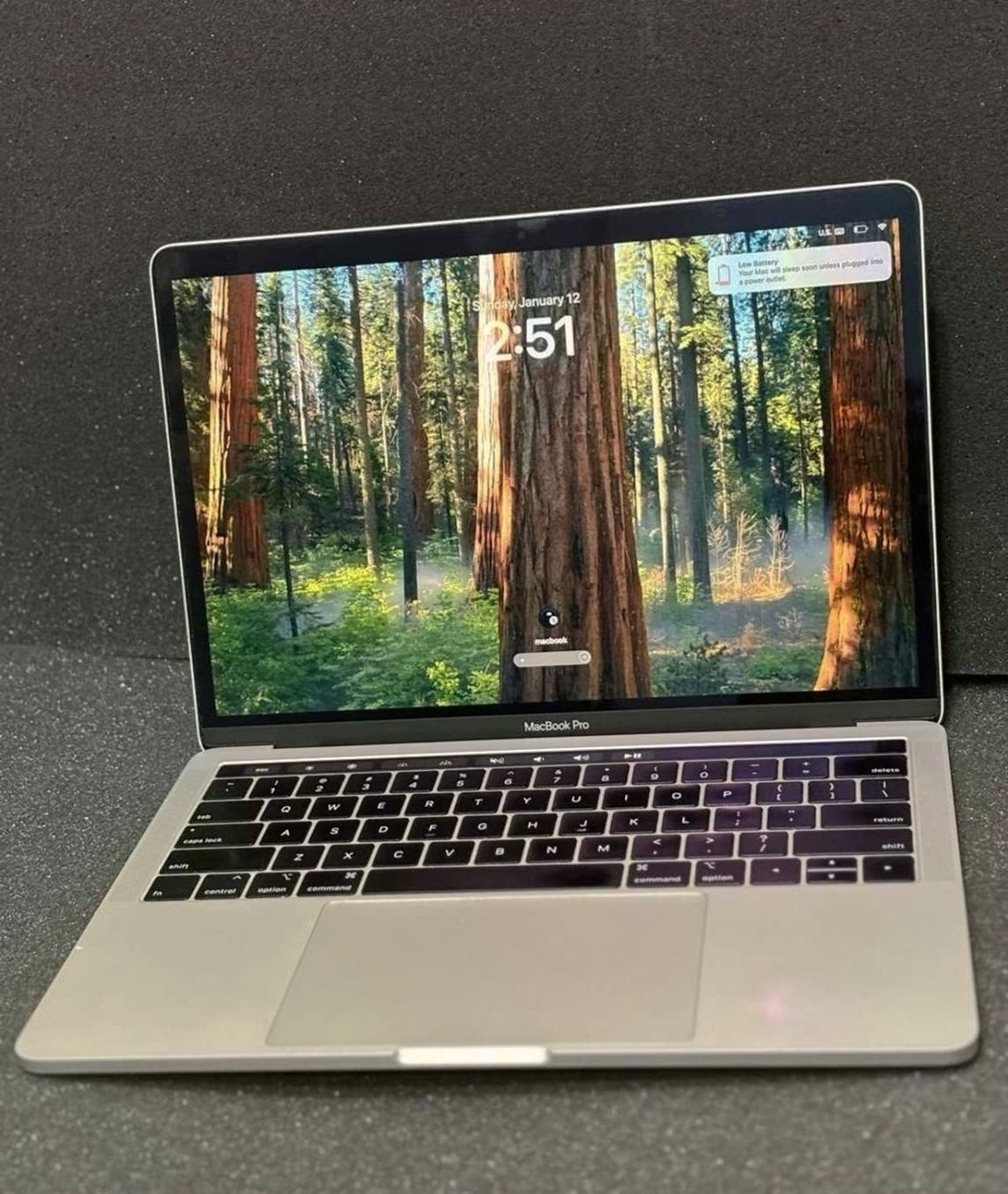 Apple MacBook Pro 6C87 512GB Light Grey Unlocked - Used