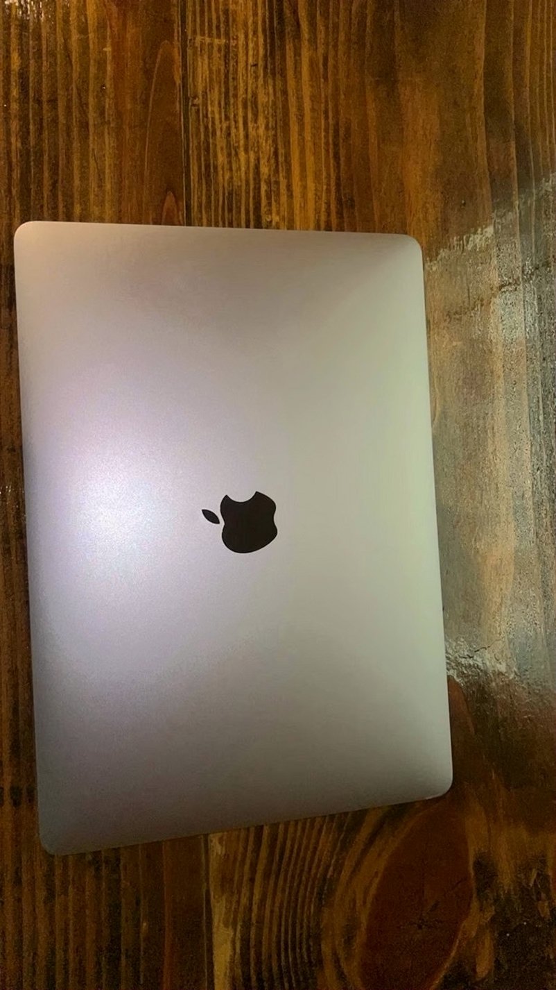 Apple MacBook Pro 2020 M1 256GB Silver - Used