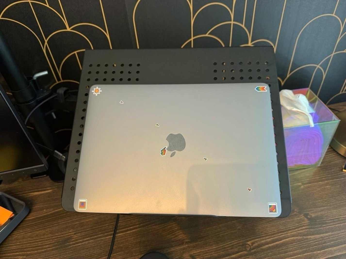 Apple MacBook Pro 2022 1TB Space Grey Unlocked - Used image 3