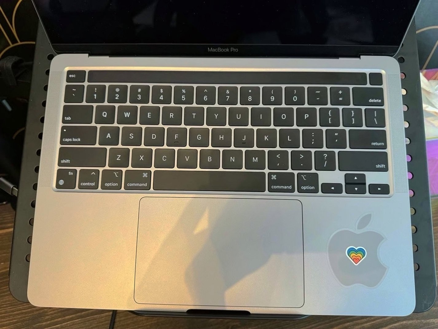 Apple MacBook Pro 2022 1TB Space Grey Unlocked - Used image 4